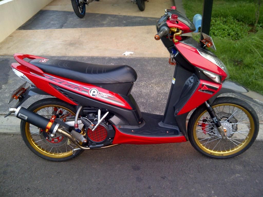 Bekas Honda Vario Merah Full Modifikasi