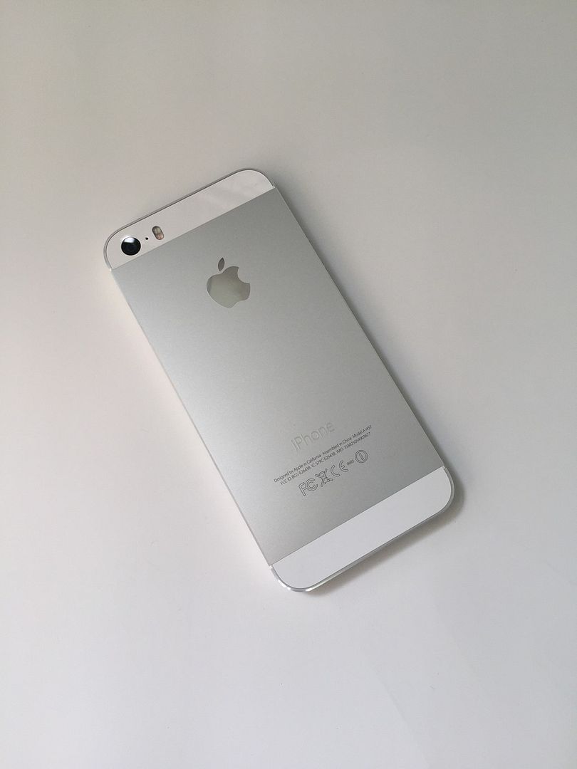 iPhone 5S quốc tế màu ( vàng / xám / trắng ) máy 98-99% Giá cực chuẩn - 1