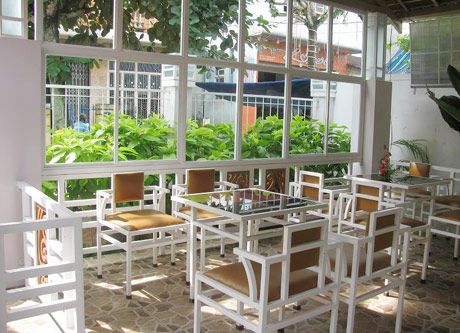 Ban Mai Cafe được trang trà rất trẻ trung