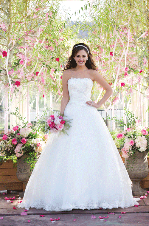 Váy cưới đẹp 2015 cho hạnh phúc tràn đầy