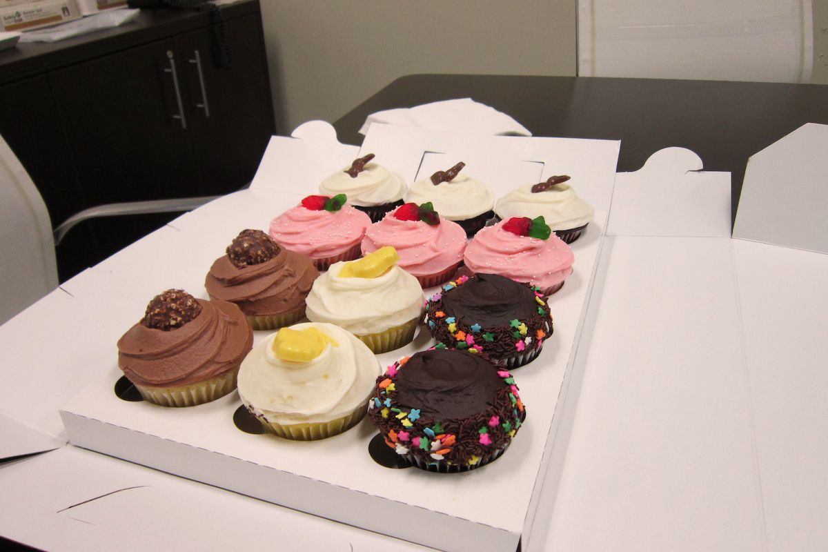 Cupcakes Birthday at Work