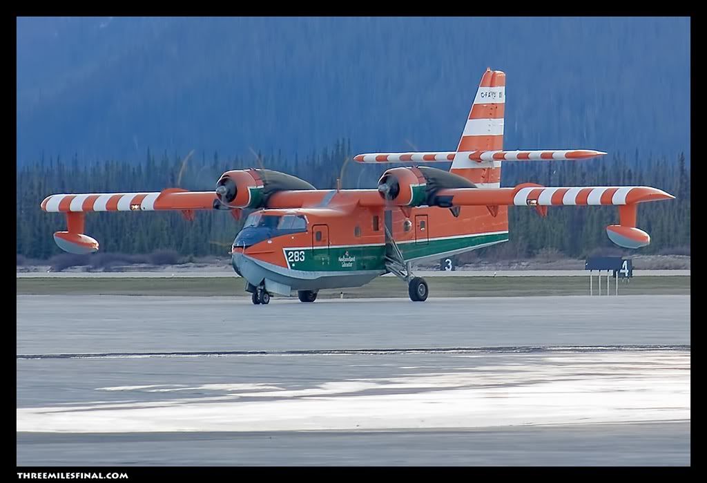 IMAGE: http://i1119.photobucket.com/albums/k634/threemilesfinal/TMF-GOVNL-CL215.jpg