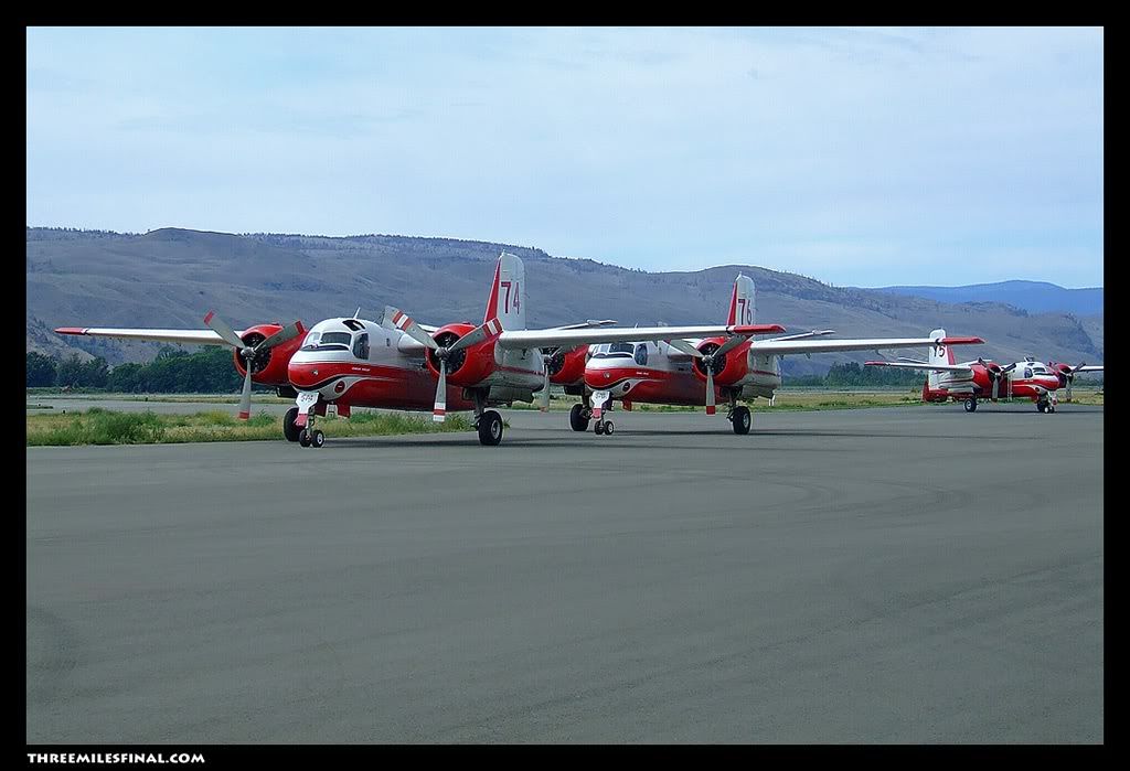 IMAGE: http://i1119.photobucket.com/albums/k634/threemilesfinal/TMF_CONAIR-FIRECAT-3.jpg