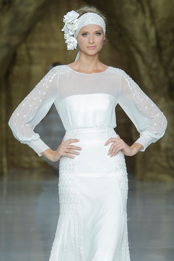 el glamour y atrevimiento de los tocados para novia de pronovias