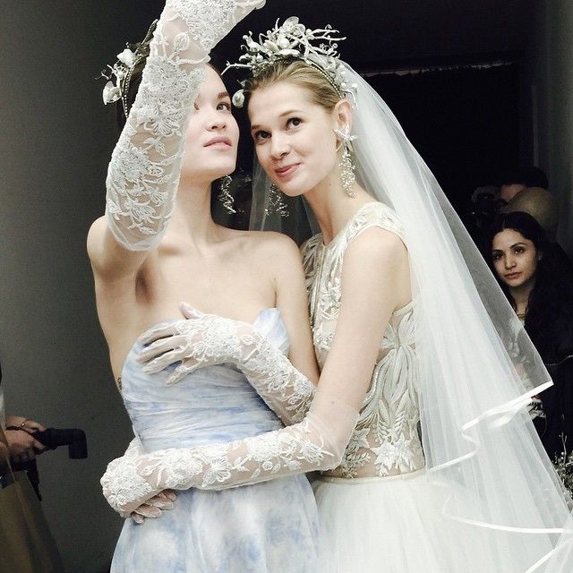 Vestidos de novia de Naeem Khan · Tendencias de Bodas Magazine Naeem Khan backstage