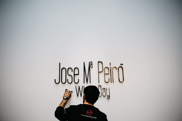Jose María Peiró for Whiteday · Foto, Sttilo photo · Tendencias de Bodas Magazine Vestidos de novia de Jose María Peiró