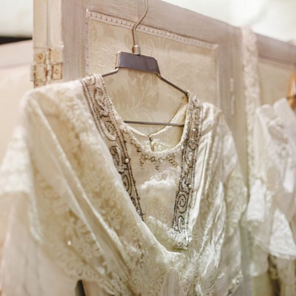 Vestidos de novia vintage de L'Arca Barcelona · Tendencias de Bodas Magazine L'Arca Barcelona