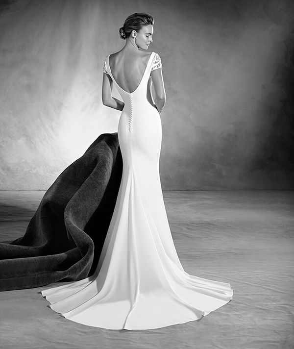 el secreto mejor guardado: pronovias 2017. | tendencias de bodas