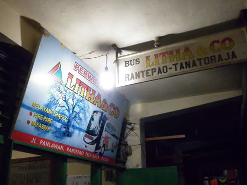 bus toraja-makassar bus toraja-makassar