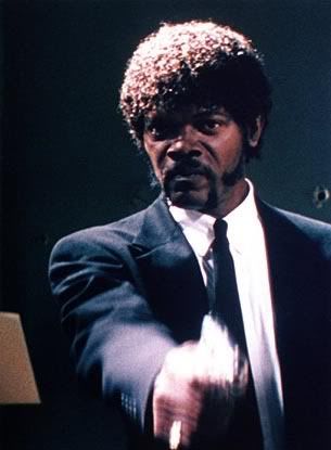 samuel_l_jackson_cool_with_gun.jpg