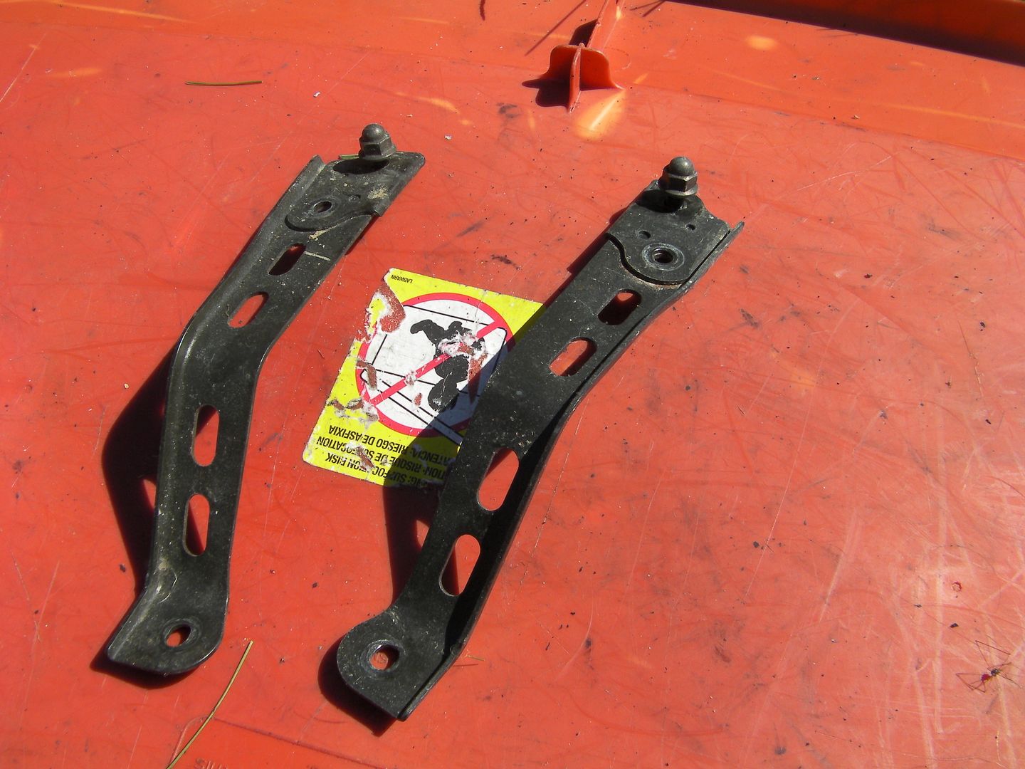  photo HeadlightBracket2_zps044dd692.jpg